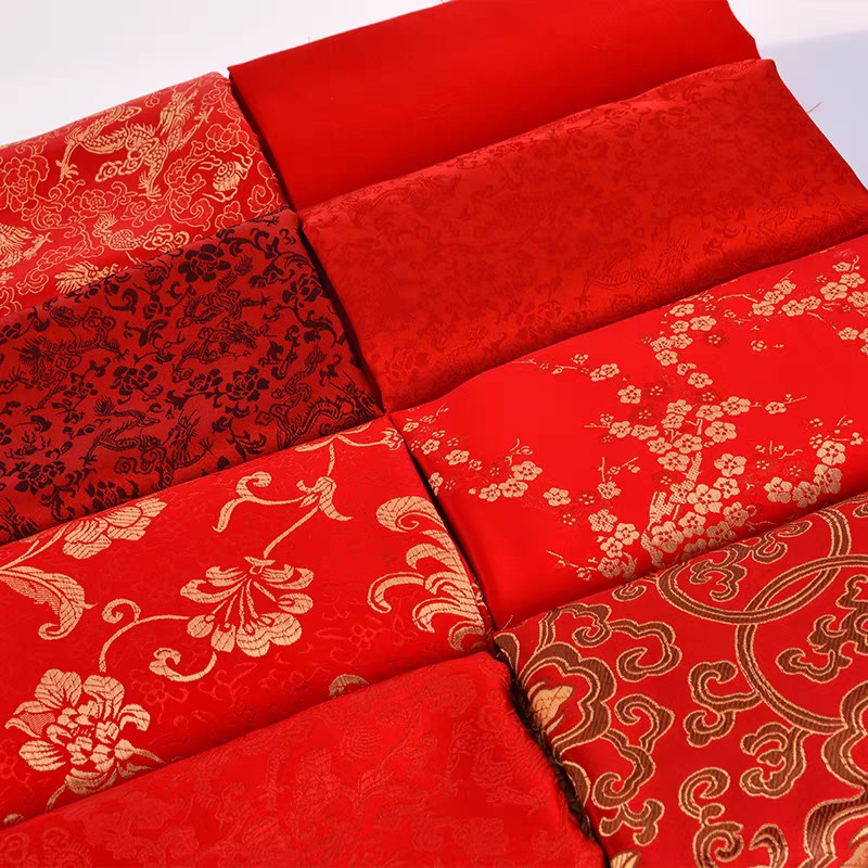Direct Red 23 for dyeing silk